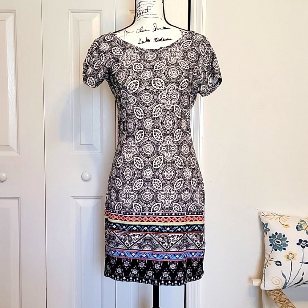 Derek Heart t shirt dress, black and white, multicolored, Sz Lg